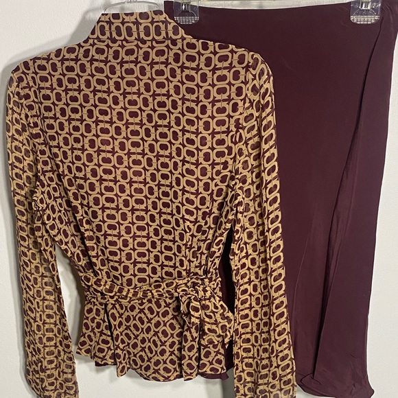 Women's Burgundy and Gold Skirt Set - Picture 2 of 5